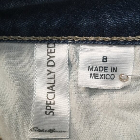 Eddie Bauer Ladies Size 8 Slightly Curvy Straight Legs Medium Wash Jeans - Picture 5 of 15